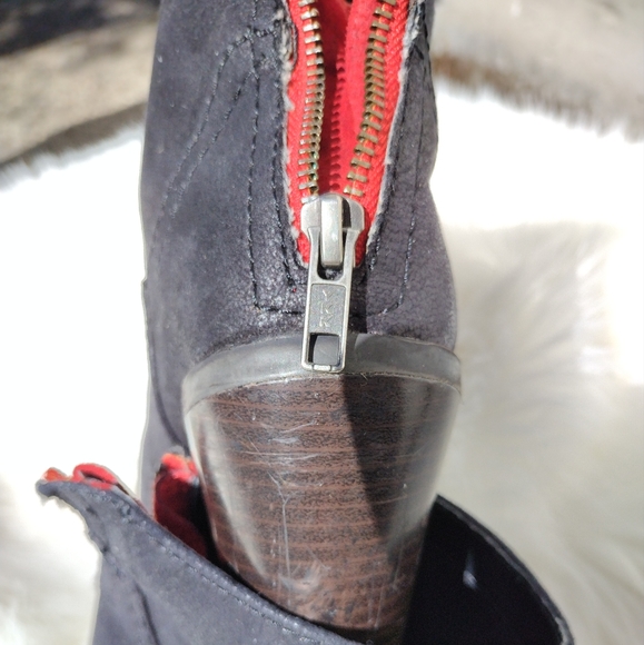 Mossimo Ankle Boots - Picture 7 of 11